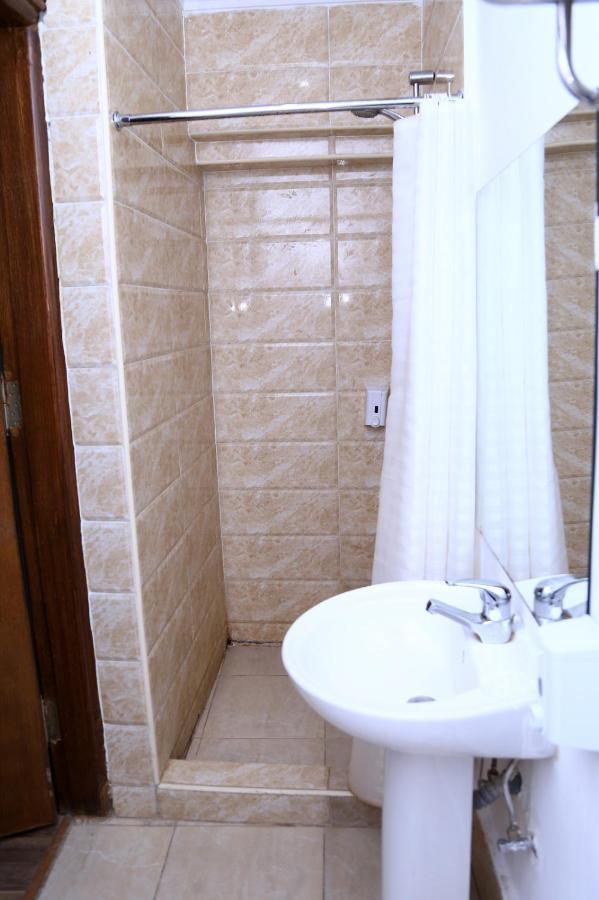 Lilly Rooms And Studio Hurghada Exterior photo