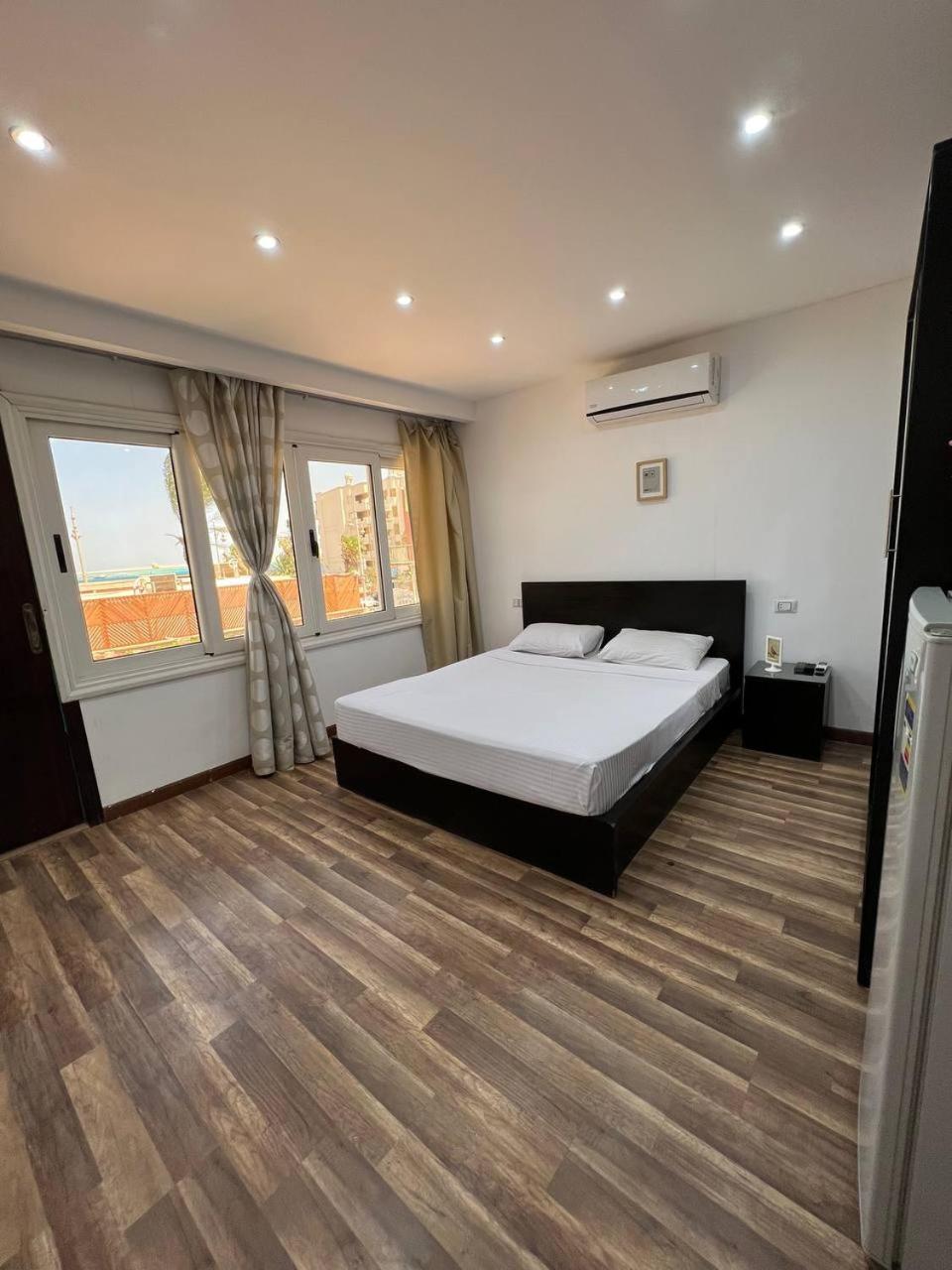 Lilly Rooms And Studio Hurghada Exterior photo