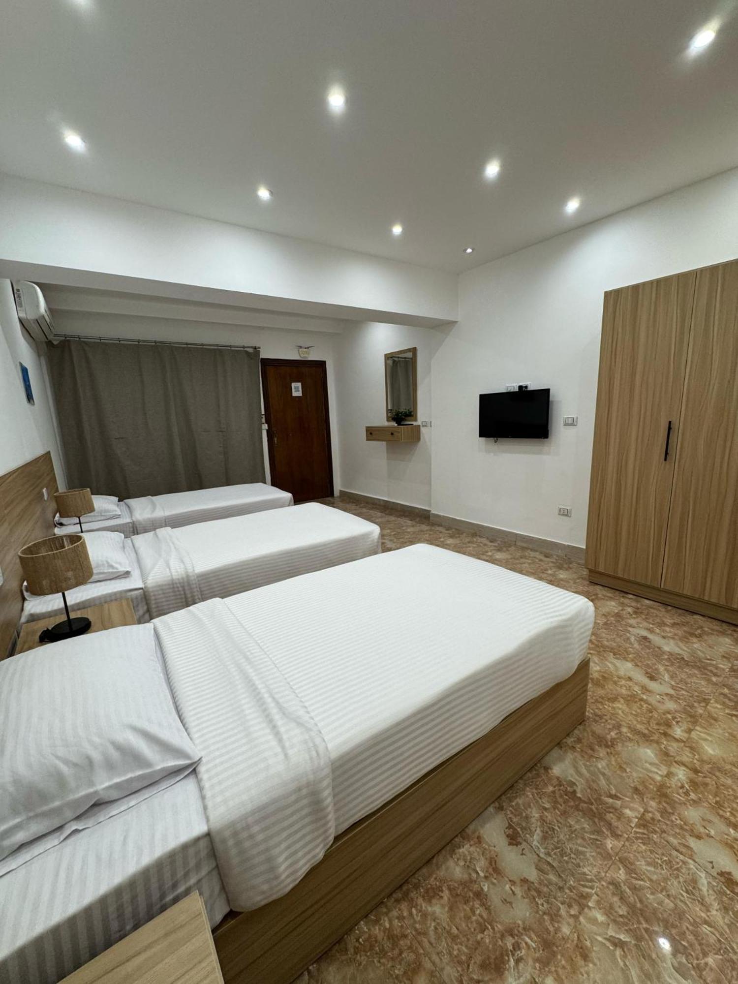 Lilly Rooms And Studio Hurghada Exterior photo